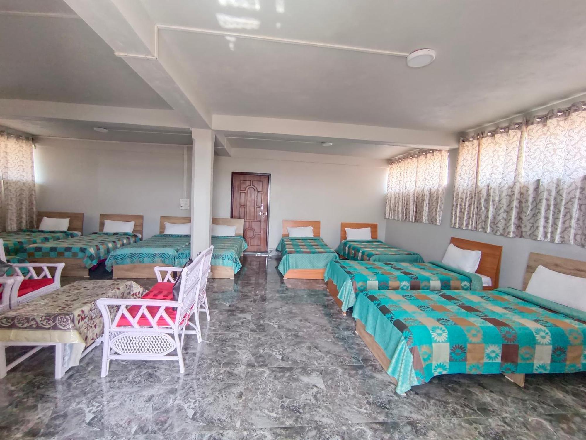 Serene Resort Черапунджи Екстериор снимка