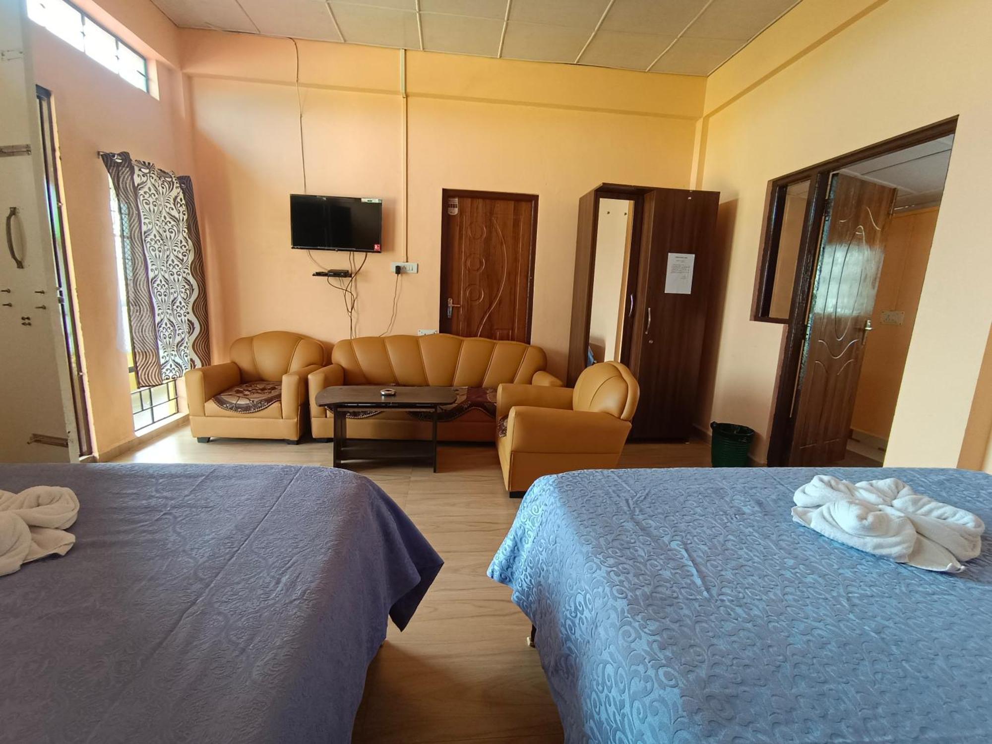 Serene Resort Черапунджи Екстериор снимка