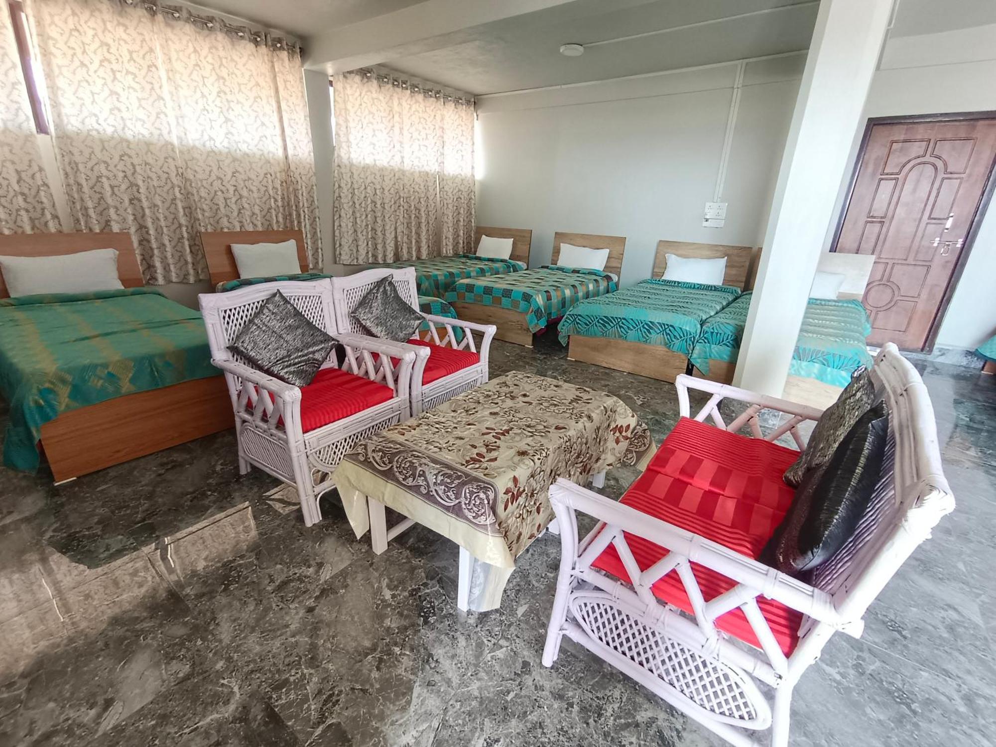 Serene Resort Черапунджи Екстериор снимка