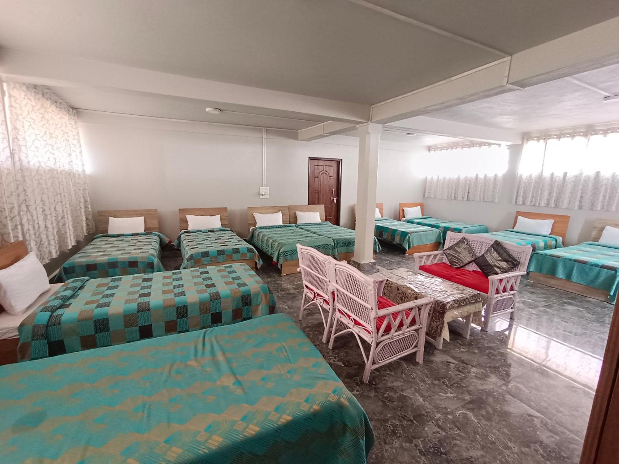Serene Resort Черапунджи Екстериор снимка